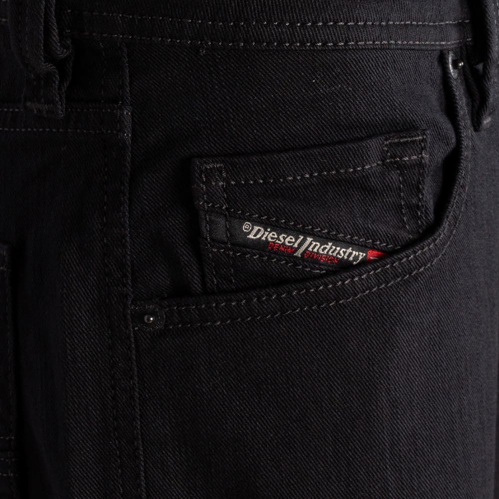 Diesel Μαύρο Jean - 00SU1Y 0688H