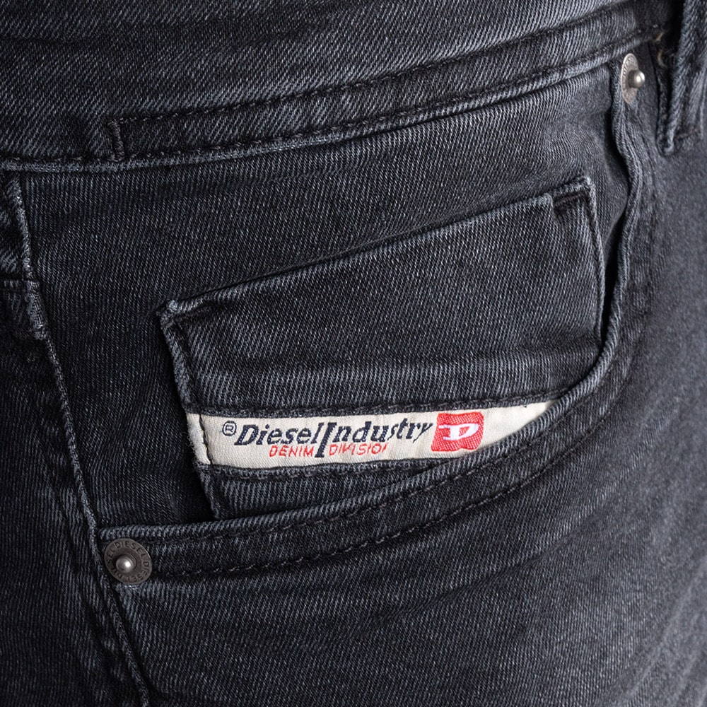 Diesel Μαύρο Jean - A035940PFAS