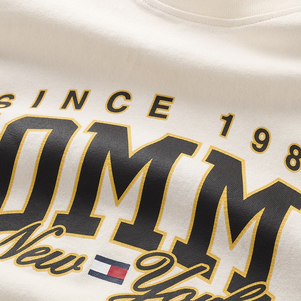 Tommy Jeans Εκρού T-shirt C Neck - DM0DM17733