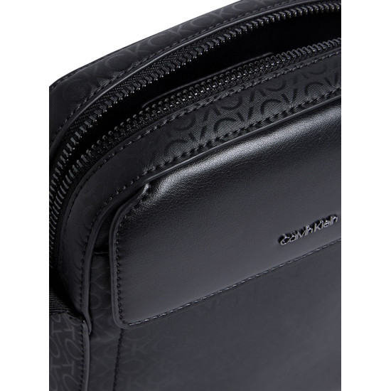 Calvin Klein Μαύρο Τσαντάκι Ώμου - K50K512883