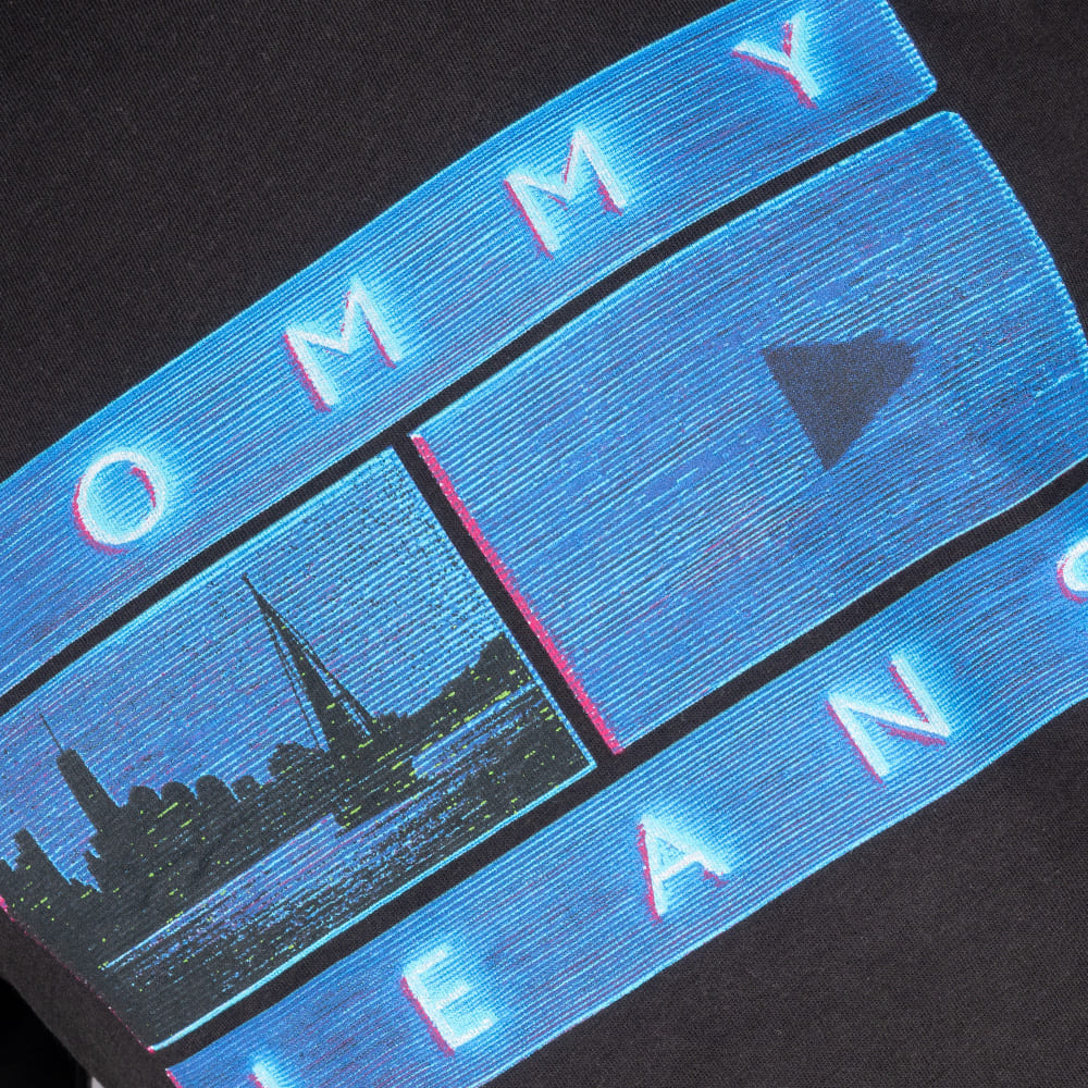 Tommy Jeans Μαύρο T-shirt C Neck - DM0DM23191