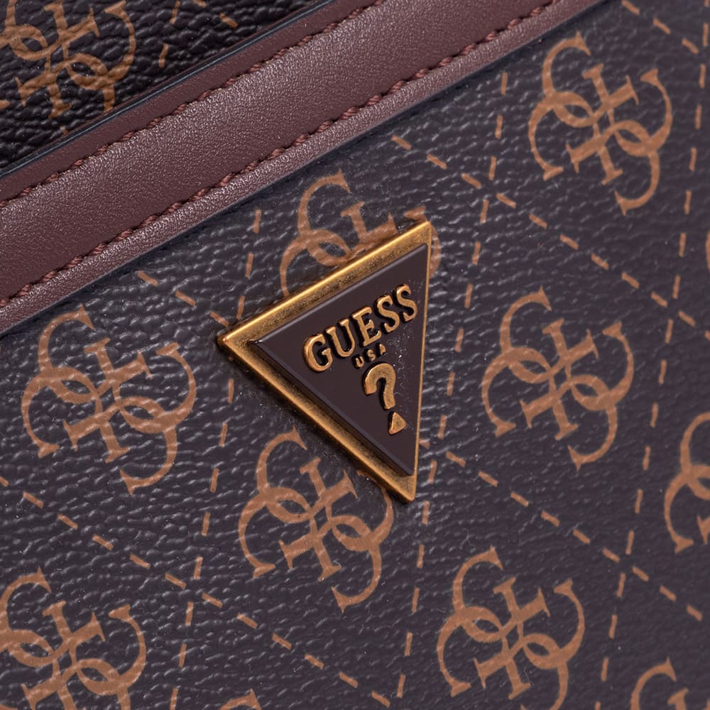 GUESS Καφέ Τσαντάκι Ώμου - GU0ACHMEVZLP22230000