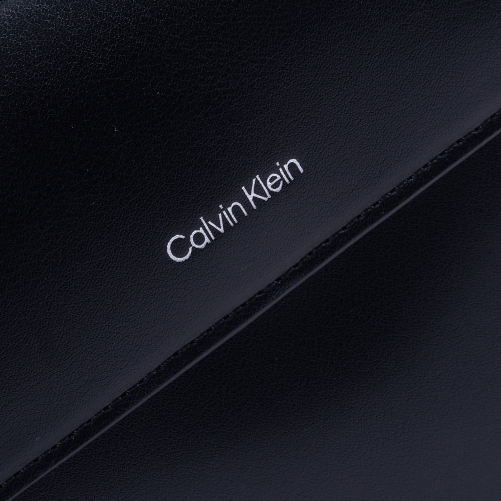 Calvin Klein Μαύρο Τσαντάκι Ώμου - K50K512966