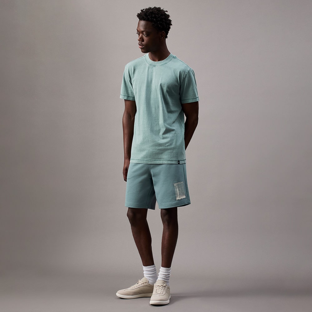 Calvin Klein Θαλασσί Αθητική Βερμούδα - J30J327528