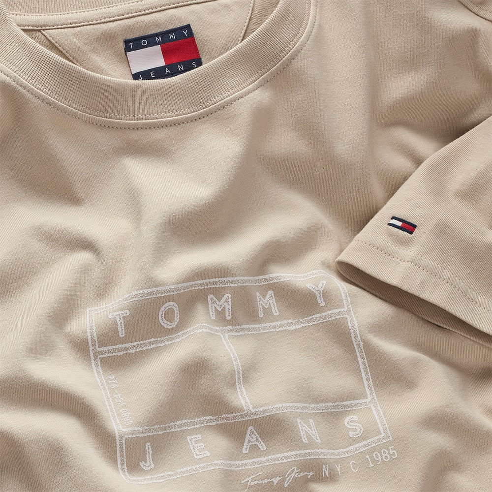 Tommy Jeans Μπεζ T-shirt C Neck - DM0DM22317